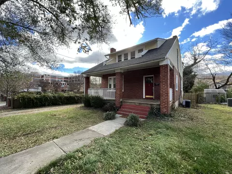 832 Wasena Ave SW, Roanoke, VA 24015