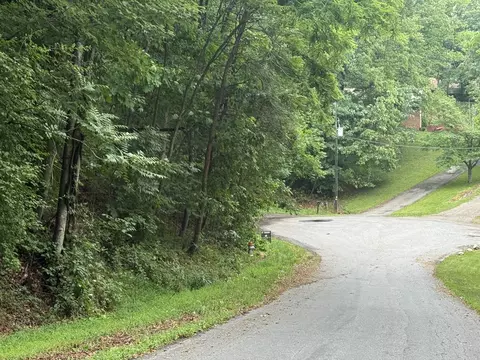 0 Waywood Hill Dr, Vinton, VA 24179