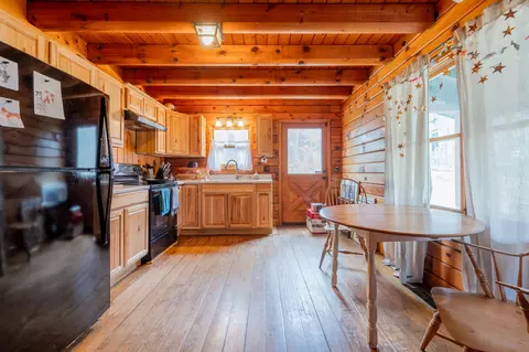 Kitchen - 183 Pine Mountain Rd NE, Floyd, VA 24091 photo 2 of 3