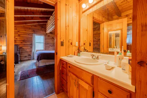 Bath - 183 Pine Mountain Rd NE, Floyd, VA 24091 photo 1 of 3