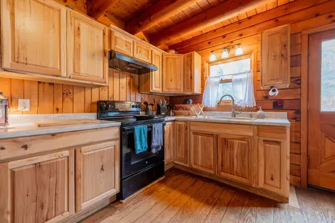 Kitchen - 183 Pine Mountain Rd NE, Floyd, VA 24091 photo 3 of 3