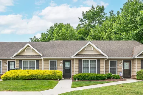 68 Old Tavern Cir, Lynchburg, VA 24501