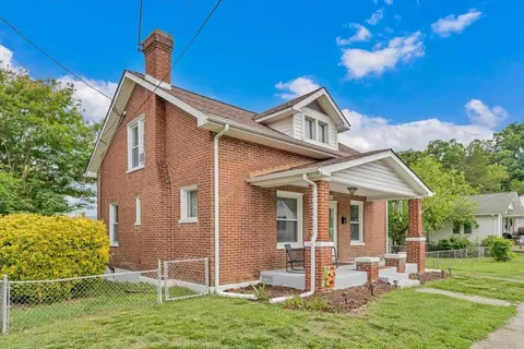 Exterior - 331 Bowman St, Vinton, VA 24179 photo 9 of 9