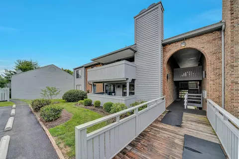 2413 Barnside Ct, Salem, VA 24153