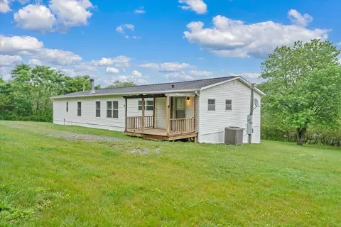 20459 Main St, Buchanan, VA 24066 photo 32