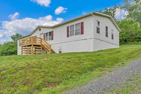 20459 Main St, Buchanan, VA 24066 photo 35