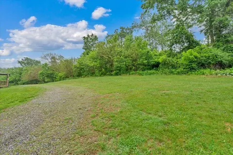 20459 Main St, Buchanan, VA 24066 photo 29