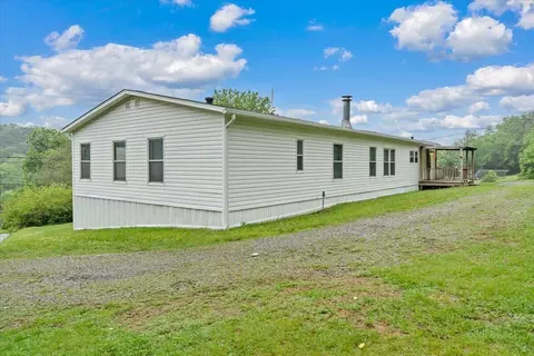 20459 Main St, Buchanan, VA 24066 photo 30