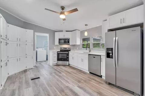 20459 Main St, Buchanan, VA 24066 photo 12