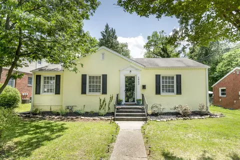 1842 Carlton Rd SW, Roanoke, VA 24015