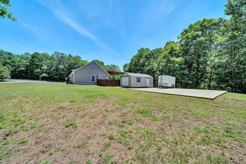 Exterior - 1040 Old Station Loop, Hardy, VA 24101 photo 18 of 20