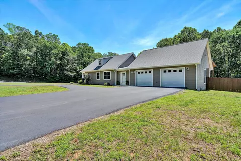 Exterior - 1040 Old Station Loop, Hardy, VA 24101 photo 3 of 20