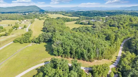 3576 Ballyhack Trl, Roanoke, VA 24014 photo 7