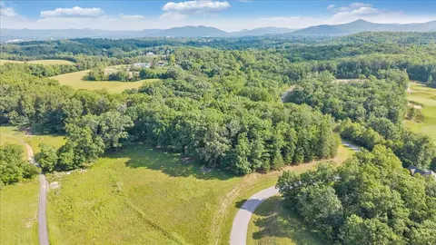3576 Ballyhack Trl, Roanoke, VA 24014 photo 5