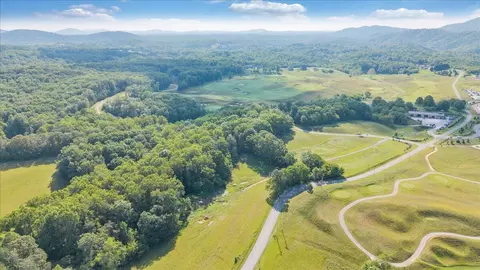3576 Ballyhack Trl, Roanoke, VA 24014 photo 9