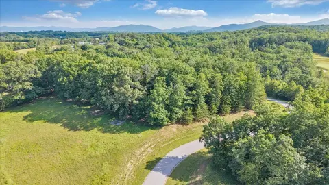 3576 Ballyhack Trl, Roanoke, VA 24014 photo 4