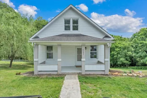 2201 Riverdale Rd SE, Roanoke, VA 24014