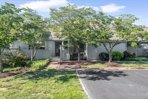 2530 S Clearing Rd, Salem, VA 24153