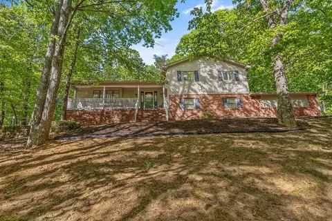 1546 Wanaga Way Dr, Salem, VA 24153
