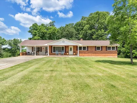 247 Powell Rd, Ridgeway, VA 24148