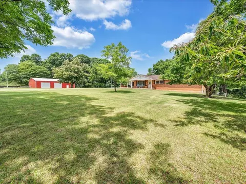Exterior - 247 Powell Rd, Ridgeway, VA 24148 photo 3 of 14