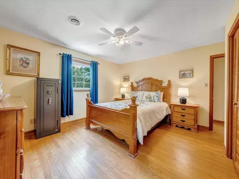 Bedroom - 247 Powell Rd, Ridgeway, VA 24148 photo 5 of 6