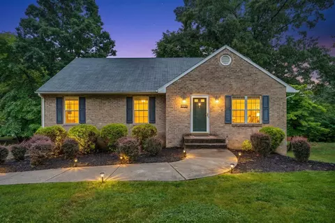 2730 Creston Ave SW, Roanoke, VA 24015
