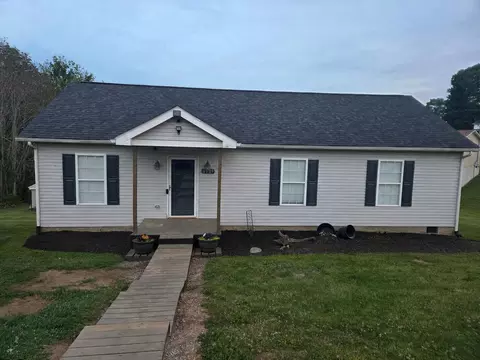 6129 Wesley St, Dublin, VA 24084