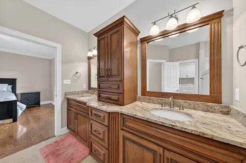 Bath - 104 St Christopher Ct, Moneta, VA 24121 photo 3 of 8