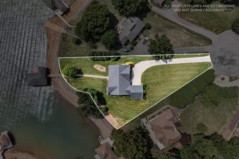 View/Area - 104 St Christopher Ct, Moneta, VA 24121 photo 4 of 10
