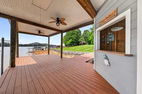 Exterior - 104 St Christopher Ct, Moneta, VA 24121 photo 10 of 13