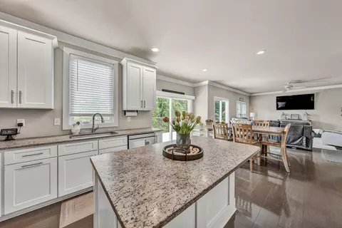 Kitchen - 2750 Mcvitty Rd, Roanoke, VA 24018 photo 3 of 3