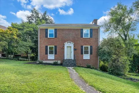 2444 Lincoln Ave SW, Roanoke, VA 24015