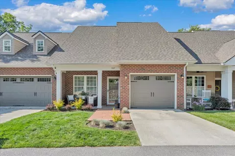 507 E Burwell St, Salem, VA 24153