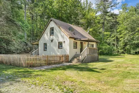 5774 Bradshaw Rd, Salem, VA 24153