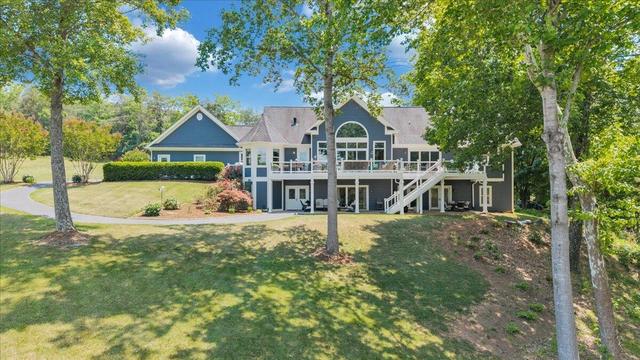 140 Peaks View Dr, Moneta, VA 24121