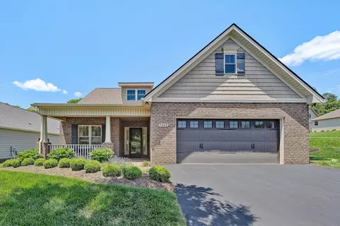 7005 Mountain Spring Trl, Roanoke, VA 24018
