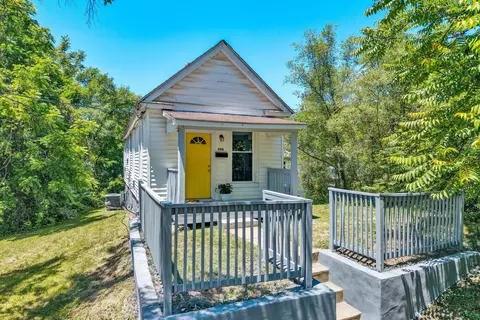 506 6th St NW, Roanoke, VA 24016