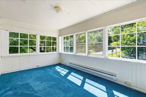Exterior - 535 Boyd St, Buchanan, VA 24066 photo 3 of 15
