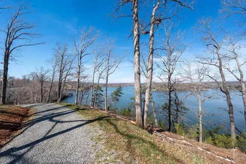 Tract C Cliffs Dr, Union Hall, VA 24176 photo 6