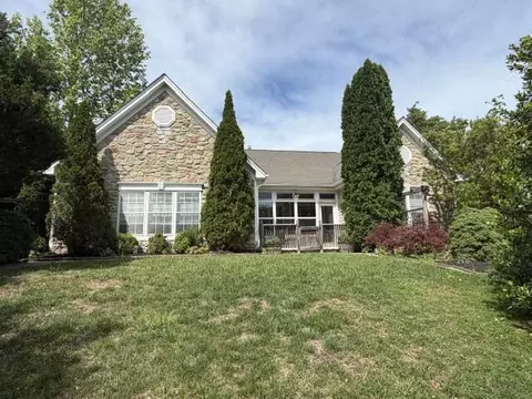 1308 Coronado Dr, Salem, VA 24153