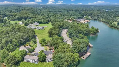 View/Area - 60 Windlass Pointe Dr, Moneta, VA 24121 photo 6 of 10