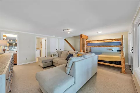 Bedroom - 60 Windlass Pointe Dr, Moneta, VA 24121 photo 3 of 4