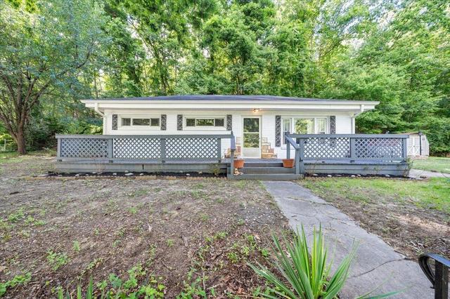 2215 Wildwood Rd, Salem, VA 24153
