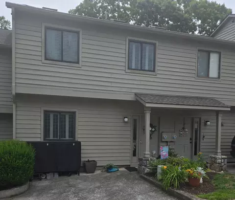 219 Shoreline Marina Cir #121, Moneta, VA 24121