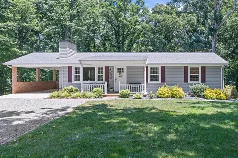 2013 Webster Rd, Glade Hill, VA 24092