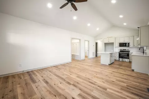 Living - 410 Darrell Ln, Hurt, VA 24563 photo 1 of 1
