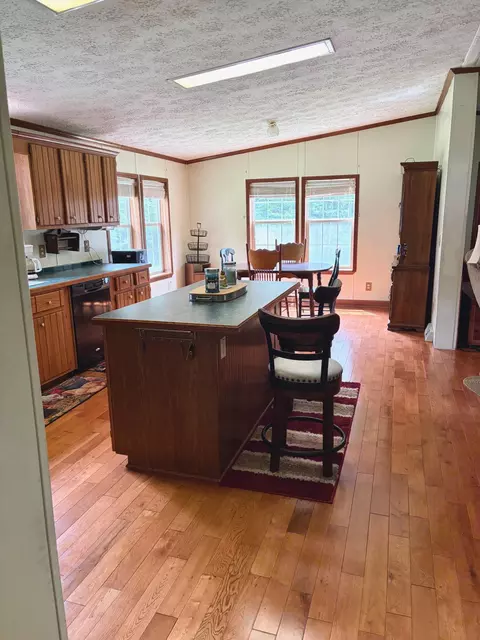 915 Isolane Rd, Callaway, VA 24067 photo 7