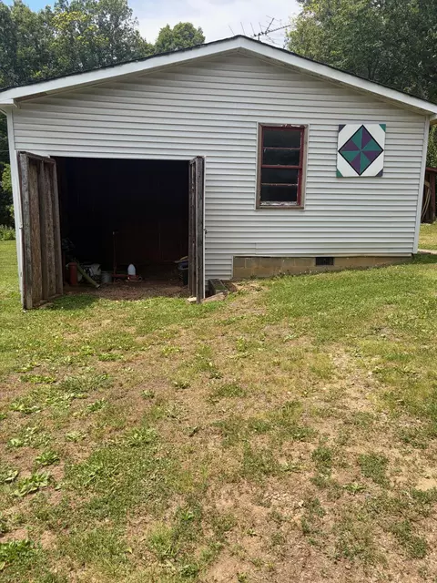 915 Isolane Rd, Callaway, VA 24067 photo 26
