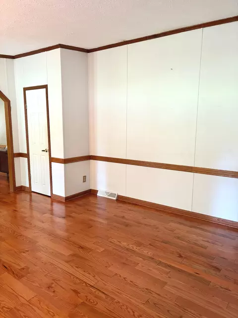 915 Isolane Rd, Callaway, VA 24067 photo 4